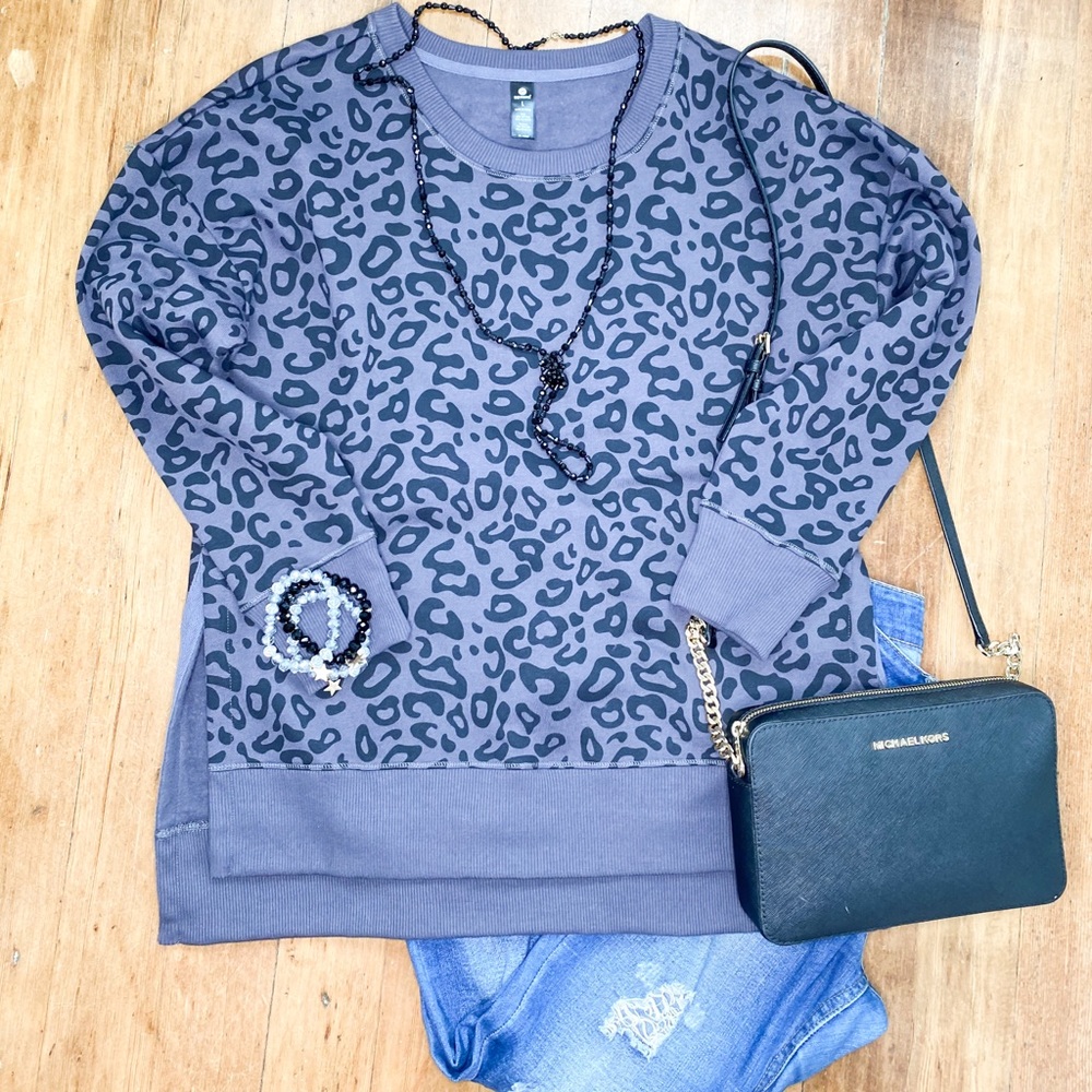 90 Degree by Reflex leopard print sweatshirt